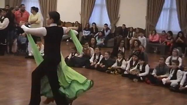 2015 2016 Exhibición de Cambados Raúl y Alba T смотреть онлайн