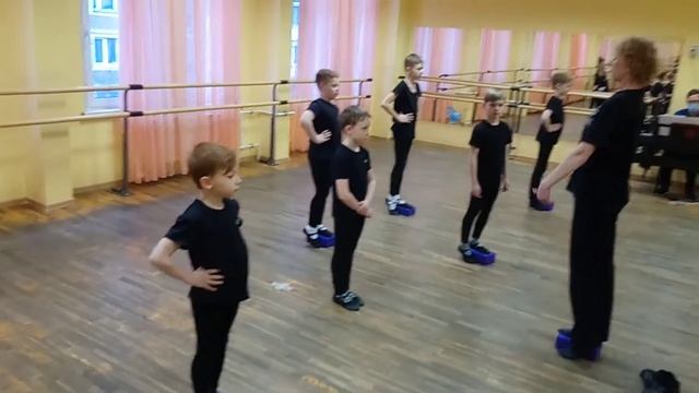 мальчики дз от 11.03.22 смотреть онлайн