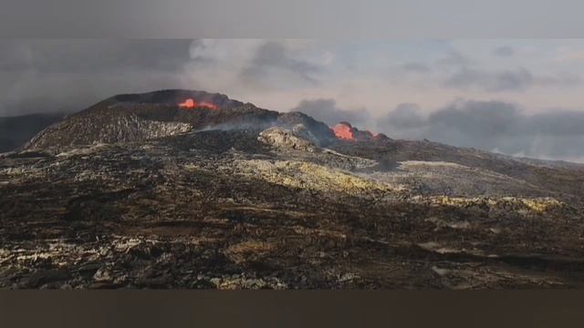 Forming A Shield: Iceland Fagradalsfjall Geldingadalir Volcano смотреть онлайн