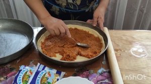 Татарский сметанник с курагой и с орешками. Очень вкусно.