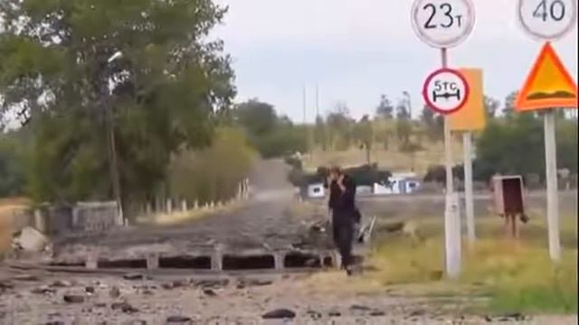 УКРАИНА НОВОСТИ СЕГОДНЯ 10 09 14 Мариуполь В 30 км от города взорван мост 08 09 2014 смотреть онлайн