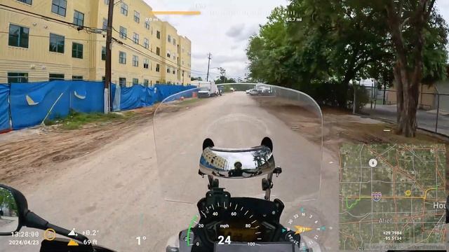 VLOG: Honda CB500X is back on commute duty смотреть онлайн