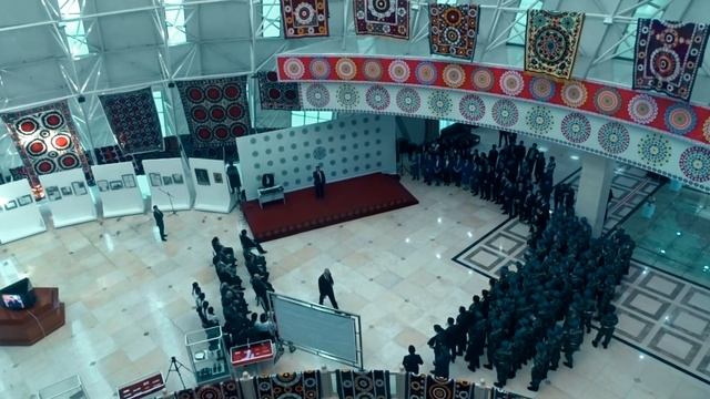 Ҷашни "Артиши миллӣ" дар Осорхонаи миллии Тоҷикистон смотреть онлайн