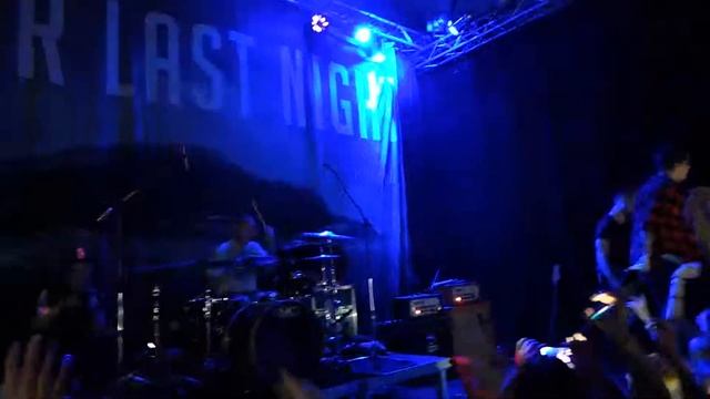Our Last Night - Sunrise LIVE смотреть онлайн