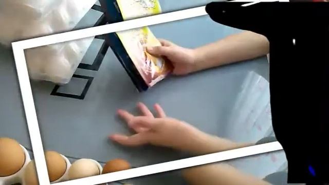 показываю краски для яиц... смотреть онлайн
