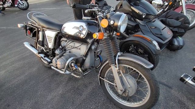 BMW R75/5 Motorcycle at Bike Night Show Harley Museum Milwaukee 6-9-2022 смотреть онлайн