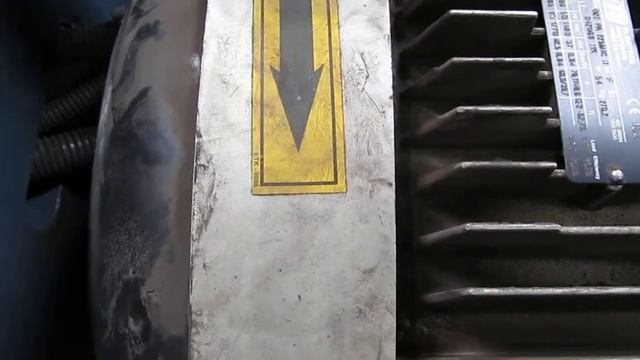 AD-R 30320 - pump motor смотреть онлайн