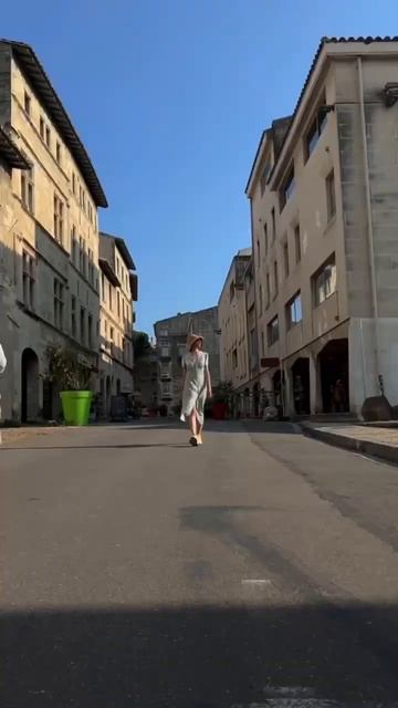 Avignon, Provence, France смотреть онлайн