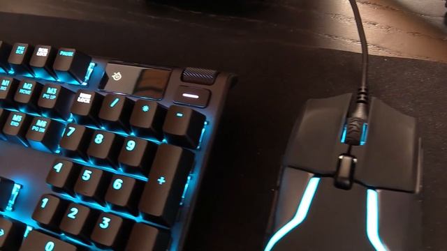 SteelSeries Apex Pro Mechanical Gaming Keyboard Review - Clicking with Precision смотреть онлайн