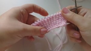 Супер пышный и легкий, двухсторонний узор спицами из тонкой пряжи.