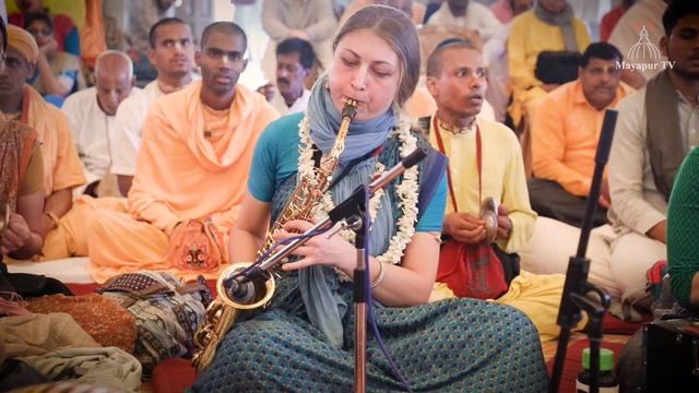 Mayapur Kirtan Mela 2020 Day - 4 Kirtan by HG. Padmarani Devi Dasi смотреть онлайн