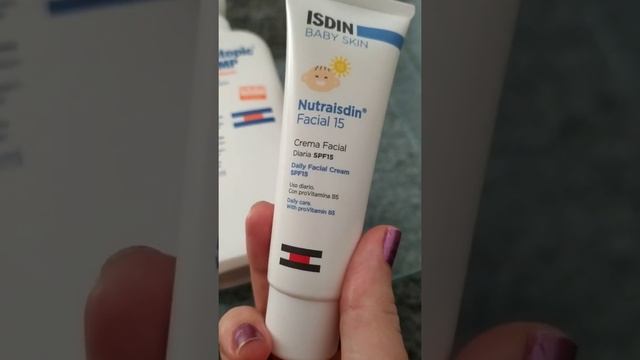 Review "Nutratopic Pro-AMP" ISDIN. Piel atópica. смотреть онлайн