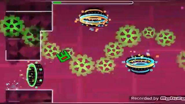 Прохождение игры Geometry Dash своя карта смотреть онлайн
