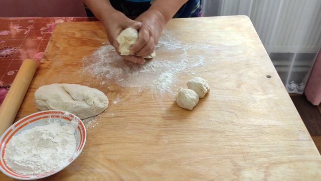 Всеми любимые пирожки с картошкой. Вкус знакомый с детства. смотреть онлайн