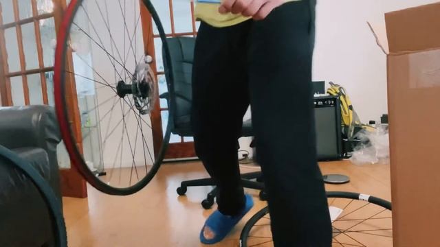 Unboxing And Installation - DT Swiss G1800 Spline Wheelset!