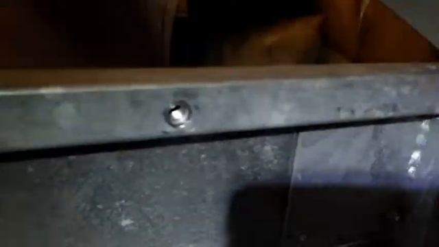 крышка прицепа, капот смотреть онлайн