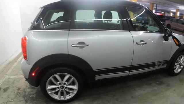 MINI Countryman I Cooper 1.6 AT (122 л.с.) 2012 смотреть онлайн