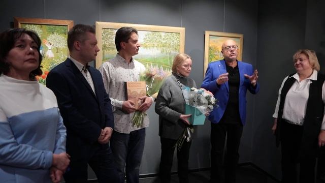 Александр Казакевич на открытии выставки Валентины Теличкиной - _Любимые праздники_ 2025