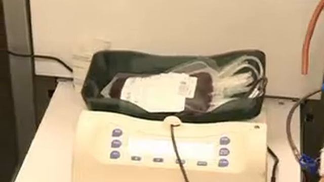 Репортаж ОГБУЗ Смоленска: мобильный комплекс заготовки крови в День донора смотреть онлайн