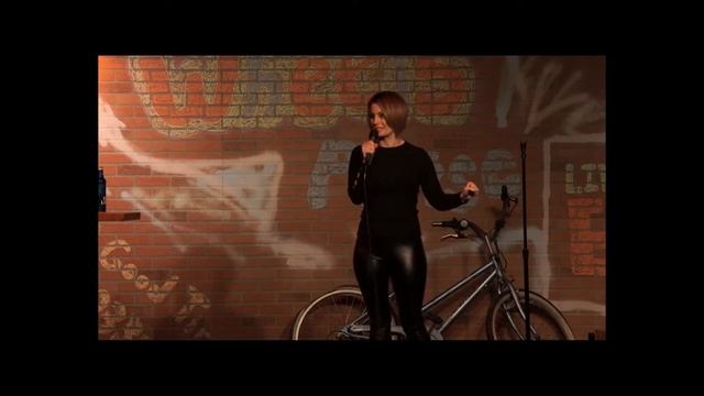 Catherine Maloney - Willy Nilly смотреть онлайн