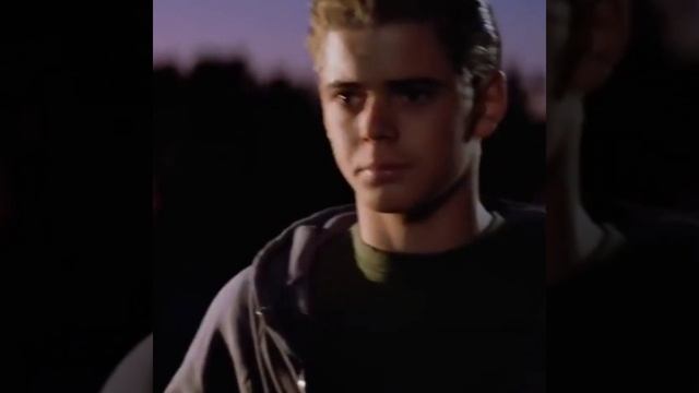 Mia Khalifa - Ponyboy Curtis - The Oustiders смотреть онлайн