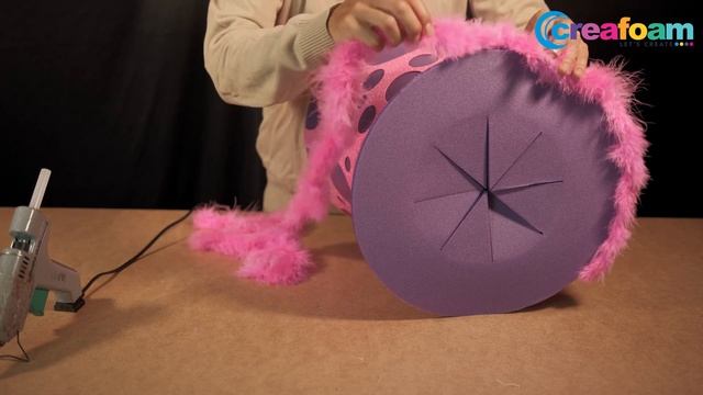Tutorial: how to finish your foam hat with a marabou string смотреть онлайн