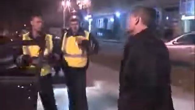 Парень с Марса  ))