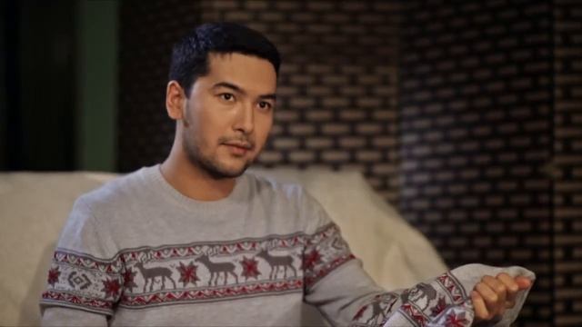 Gillette, Sweater смотреть онлайн