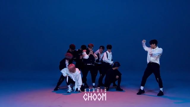 Stray Kids - Double Knot STUDIO CHOOM