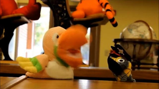 Sammygrams: Puppet Interview with Cap'n Arrrrrgyle the Pirate, by Sammy the Toucan смотреть онлайн