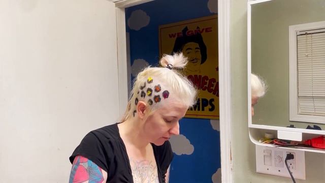 Lisa Frank Rainbow Leopard Hair Tutorial смотреть онлайн