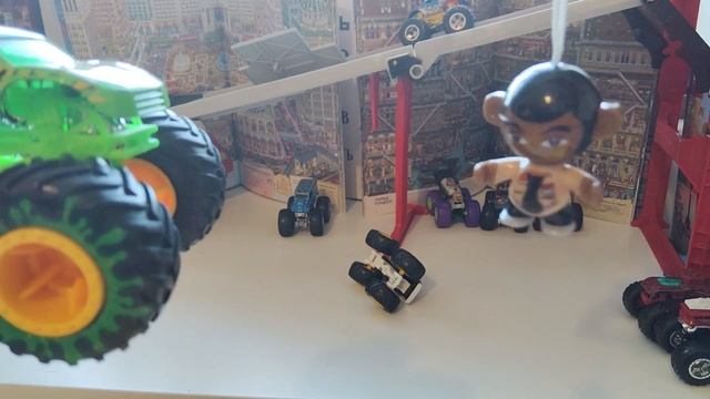 Гонки монстр Траков 