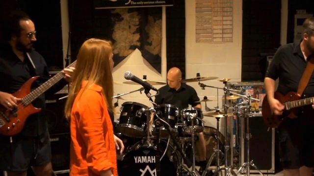 TROJ - Ex's and Oh's (Elle King, cover) смотреть онлайн