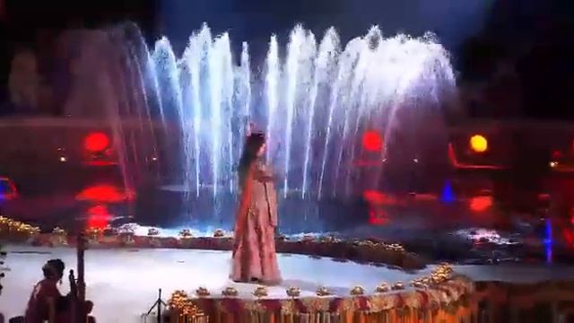 Nita Ambani Performing On ' Adharam Madhuram ' On Her Daughter's Pre Wedding Ceremony...