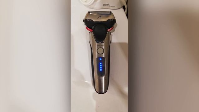 Электробритва для мужчин Panasonic ES-LT4N смотреть онлайн