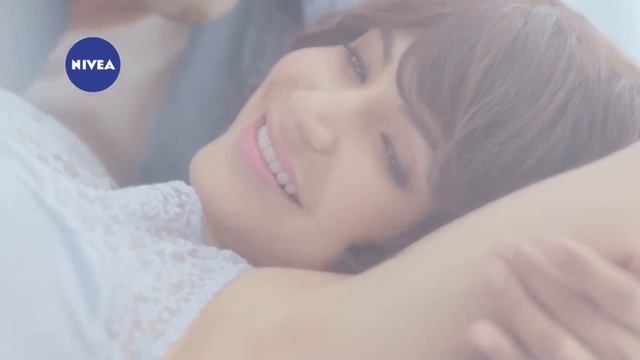 NIVEA Whitening Sensitive Deodorant Anushka Sharma English TVC смотреть онлайн