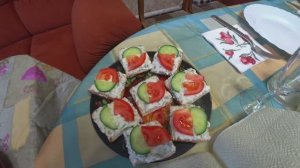 Сырно-чесночная паста - отличная закуска к столу