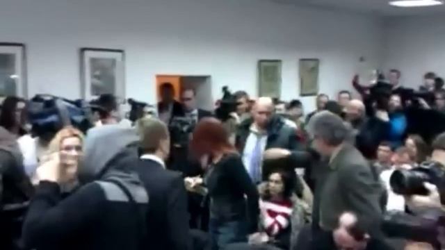Покушение на Жириновского квашеной капустой смотреть онлайн