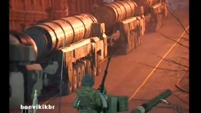 Тополь М на красной площади смотреть онлайн