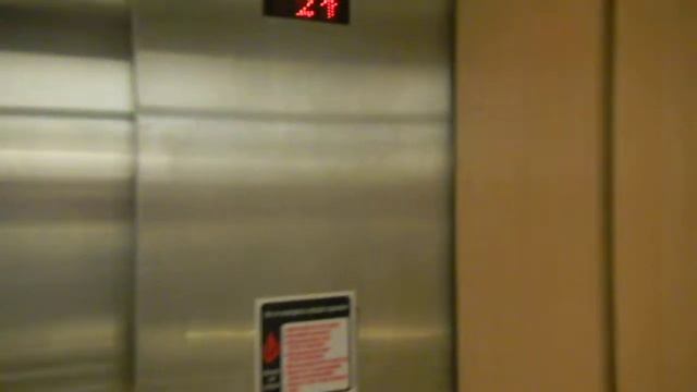 Getting told not to film at the Belk store at the edgewater mall Gulfport MS. EPIC FAIL!!!! смотреть онлайн