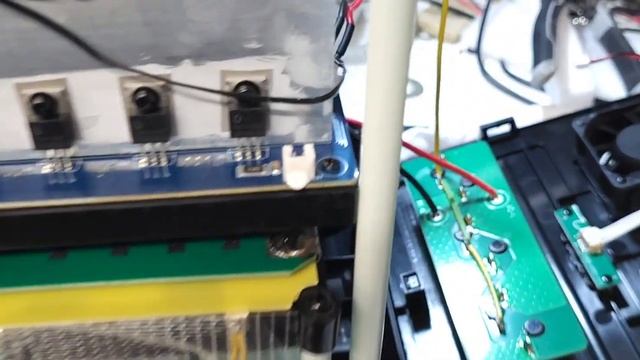 POWER STATION 2400W Smontata