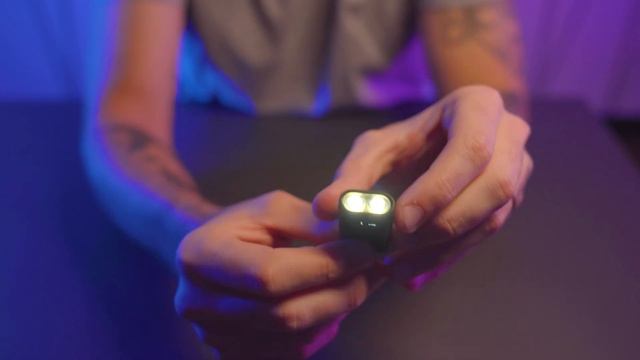 Lanterna NITECORE TINI2 SS - EXTREMAMENTE FORTE - Review em Português смотреть онлайн