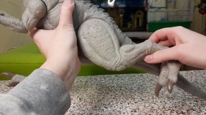 Обзор Индоминуса Рекса от Mattel