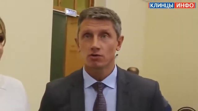 чиновник отправил своих детей в Турцию по путевкам, предназначенным для малоимущих семей.