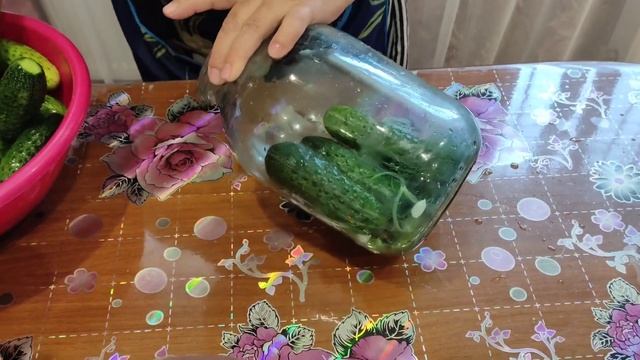 Солёные огурцы в банках как бочковые. Очень вкусно!!! смотреть онлайн