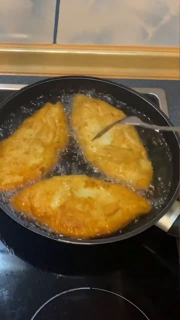 Наконец-то я его нашла!Идеальное тесто для пирожков #пирожки #жареныепирожки #беляши #пирожкирецепт смотреть онлайн