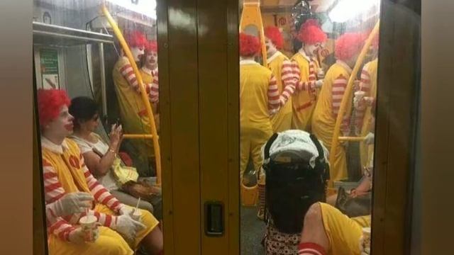 Показываю не свои и свои мемы 53 сек. смотреть онлайн