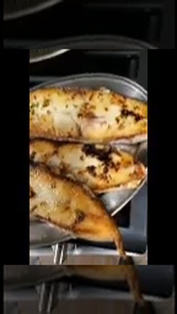 Halibut Dinner!!! #seared #halibut #fishrecipes #fishdinner #garlic #dinnerrecipe #foodshorts #eas смотреть онлайн