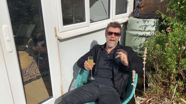 Rhod Gilbert's acceptance speech at Bafta Cymru 2021 смотреть онлайн