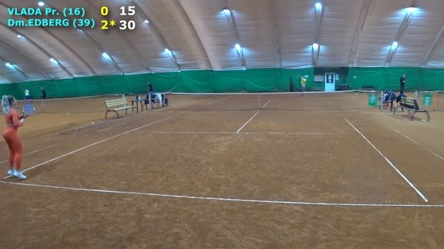 NTRP 4.0 - 4.5 SELF-TAUGHT (39) VS WELL-TRAINED LADY (16) Counter-Puncher VS Young Attacker смотреть онлайн